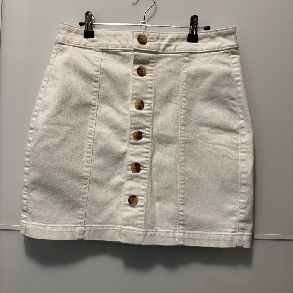 LOFT White Button-Front Mini Skirt